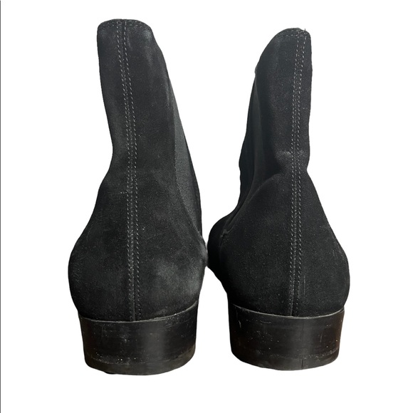 SAINT LAURENT
Black Suede Wyatt Chelsea Boots - Picture 3 of 4